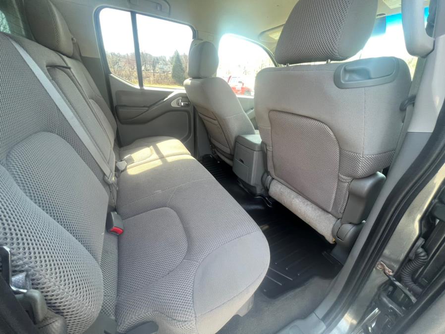 2007 Nissan Frontier 4WD Crew Cab LWB Auto SE *Late Avai, available for sale in Waterbury, Connecticut | Platinum Auto Care. Waterbury, Connecticut 2007 Nissan Frontier 4WD Crew Cab LWB Auto SE *Late Avai, available for sale in Waterbury, Connecticut | Platinum Auto Care. Waterbury, Connecticut