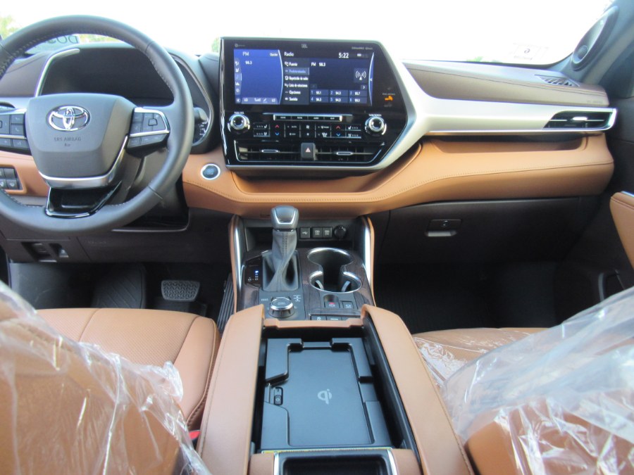 2021 Toyota Highlander Platinum AWD (Natl), available for sale in San Francisco de Macoris Rd, Dominican Republic | Hilario Auto Import. San Francisco de Macoris Rd, Dominican Republic 2021 Toyota Highlander Platinum AWD (Natl), available for sale in San Francisco de Macoris Rd, Dominican Republic | Hilario Auto Import. San Francisco de Macoris Rd, Dominican Republic