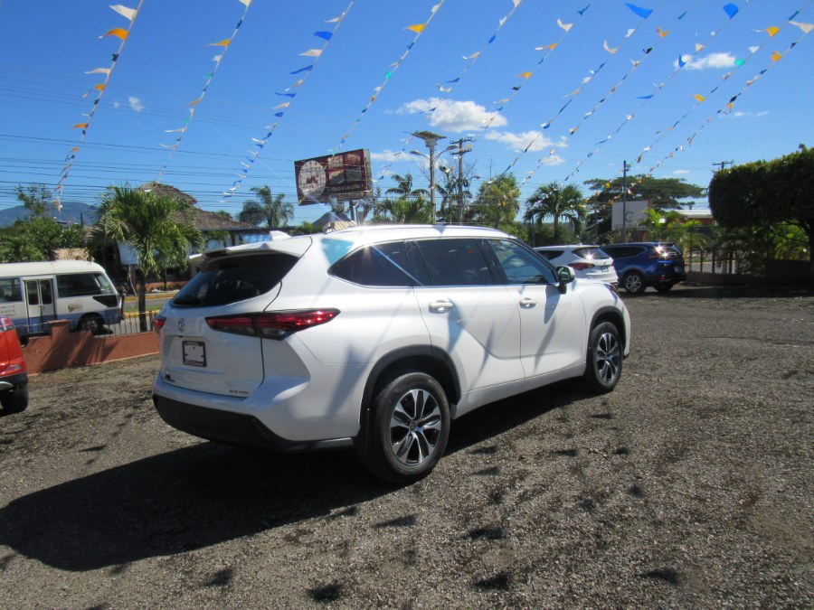 2020 Toyota Highlander XLE AWD (Natl), available for sale in San Francisco de Macoris Rd, Dominican Republic | Hilario Auto Import. San Francisco de Macoris Rd, Dominican Republic 2020 Toyota Highlander XLE AWD (Natl), available for sale in San Francisco de Macoris Rd, Dominican Republic | Hilario Auto Import. San Francisco de Macoris Rd, Dominican Republic
