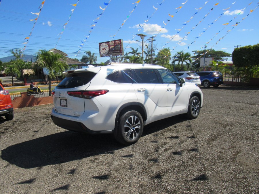 2020 Toyota Highlander XLE AWD (Natl), available for sale in San Francisco de Macoris Rd, Dominican Republic | Hilario Auto Import. San Francisco de Macoris Rd, Dominican Republic 2020 Toyota Highlander XLE AWD (Natl), available for sale in San Francisco de Macoris Rd, Dominican Republic | Hilario Auto Import. San Francisco de Macoris Rd, Dominican Republic