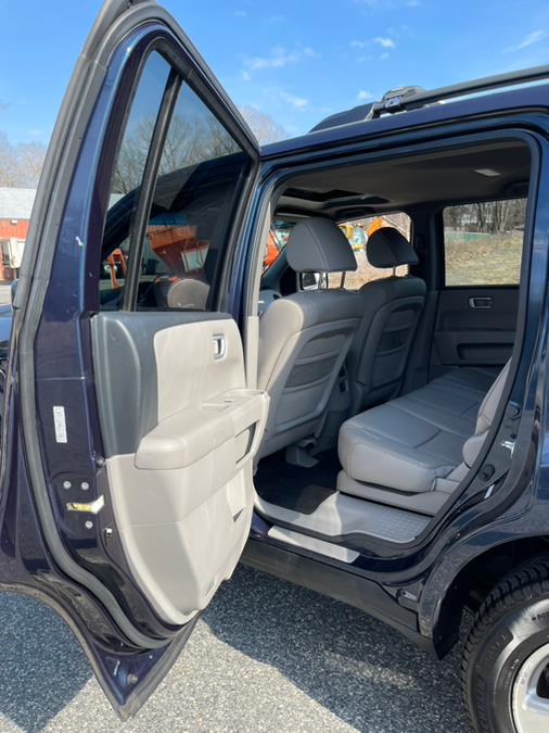 2011 Honda Pilot 4WD 4dr EX-L, available for sale in Ashland , Massachusetts | New Beginning Auto Service Inc . Ashland , Massachusetts 2011 Honda Pilot 4WD 4dr EX-L, available for sale in Ashland , Massachusetts | New Beginning Auto Service Inc . Ashland , Massachusetts