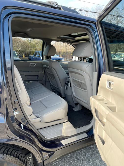 2011 Honda Pilot 4WD 4dr EX-L, available for sale in Ashland , Massachusetts | New Beginning Auto Service Inc . Ashland , Massachusetts 2011 Honda Pilot 4WD 4dr EX-L, available for sale in Ashland , Massachusetts | New Beginning Auto Service Inc . Ashland , Massachusetts