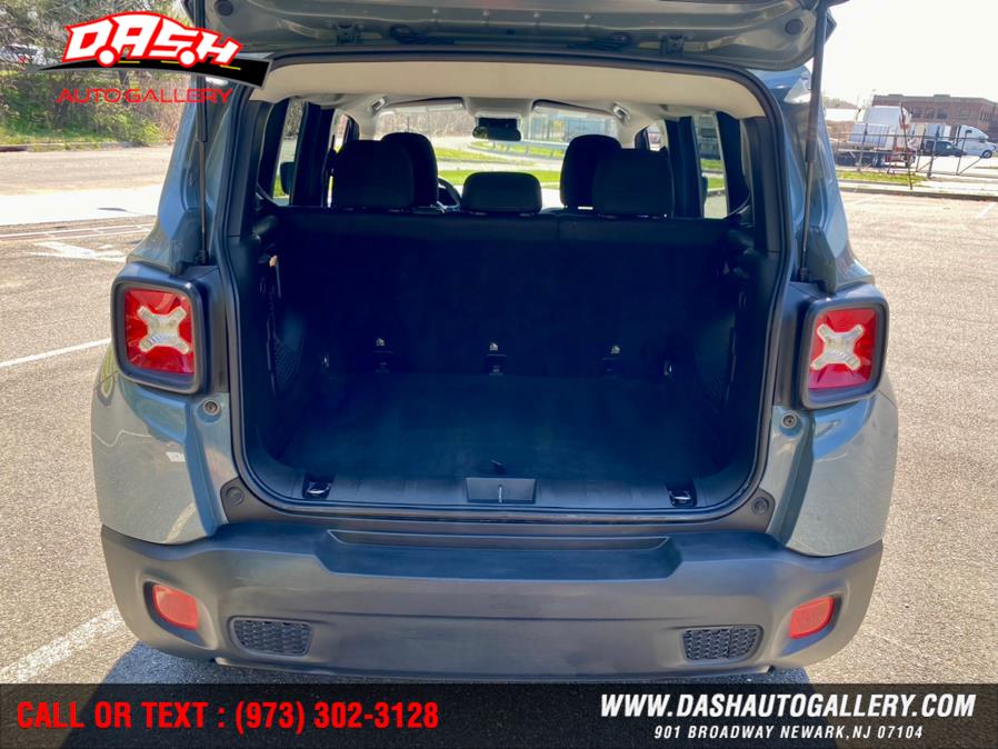 2018 Jeep Renegade Latitude FWD, available for sale in Newark, New Jersey | Dash Auto Gallery Inc.. Newark, New Jersey 2018 Jeep Renegade Latitude FWD, available for sale in Newark, New Jersey | Dash Auto Gallery Inc.. Newark, New Jersey