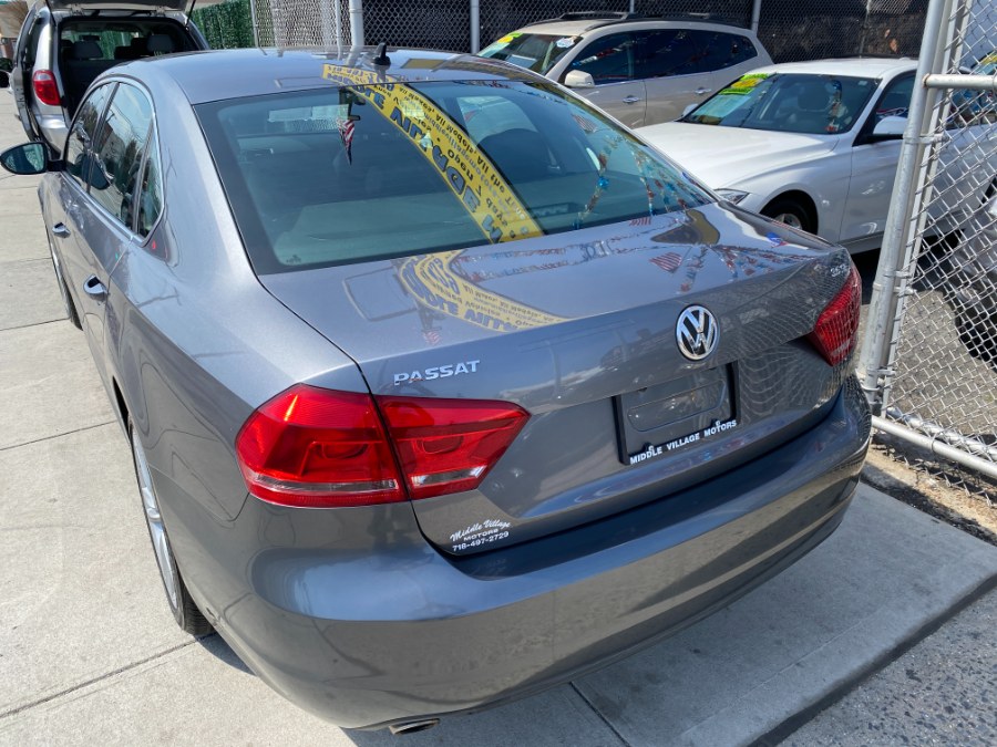 2012 Volkswagen Passat 4dr Sdn 3.6L V6 DSG SE w/Sunroof, available for sale in Middle Village, New York | Middle Village Motors . Middle Village, New York 2012 Volkswagen Passat 4dr Sdn 3.6L V6 DSG SE w/Sunroof, available for sale in Middle Village, New York | Middle Village Motors . Middle Village, New York