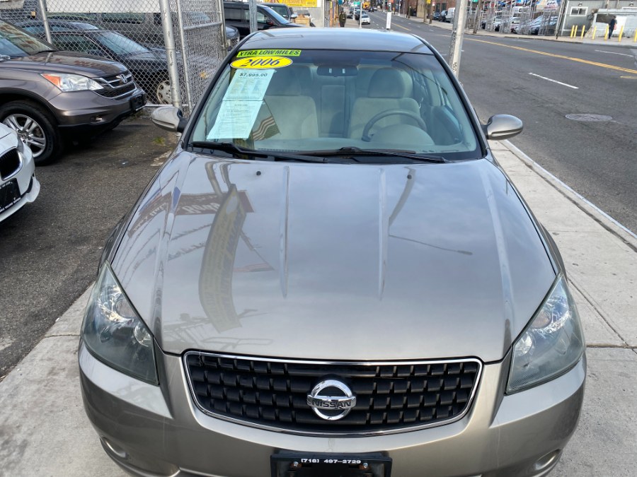 2006 Nissan Altima 4dr Sdn I4 Auto 2.5 S, available for sale in Middle Village, New York | Middle Village Motors . Middle Village, New York 2006 Nissan Altima 4dr Sdn I4 Auto 2.5 S, available for sale in Middle Village, New York | Middle Village Motors . Middle Village, New York
