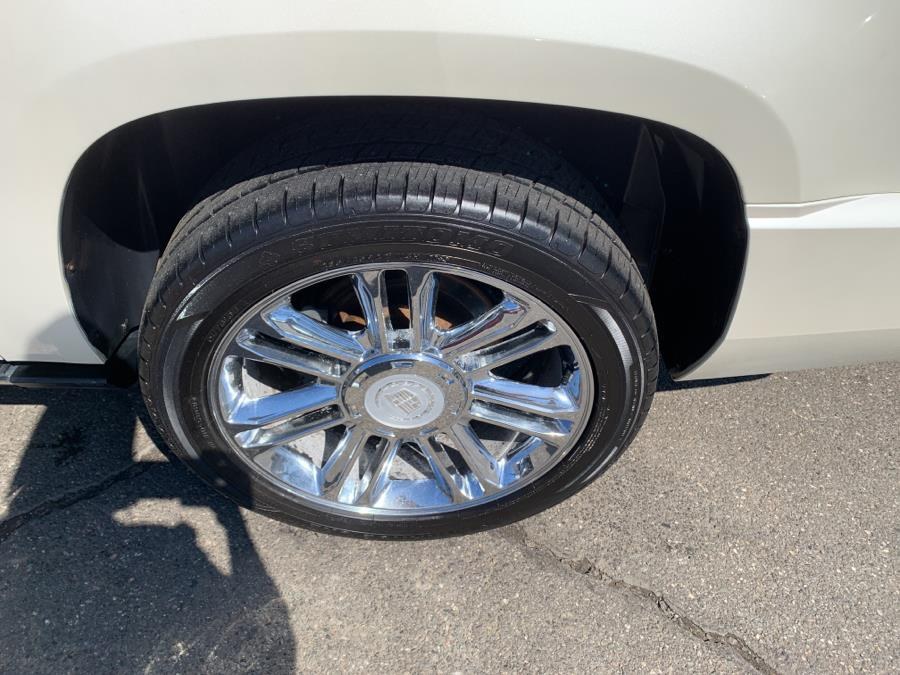 2009 Cadillac Escalade ESV AWD 4dr, available for sale in Springfield, Massachusetts | Absolute Motors Inc. Springfield, Massachusetts 2009 Cadillac Escalade ESV AWD 4dr, available for sale in Springfield, Massachusetts | Absolute Motors Inc. Springfield, Massachusetts