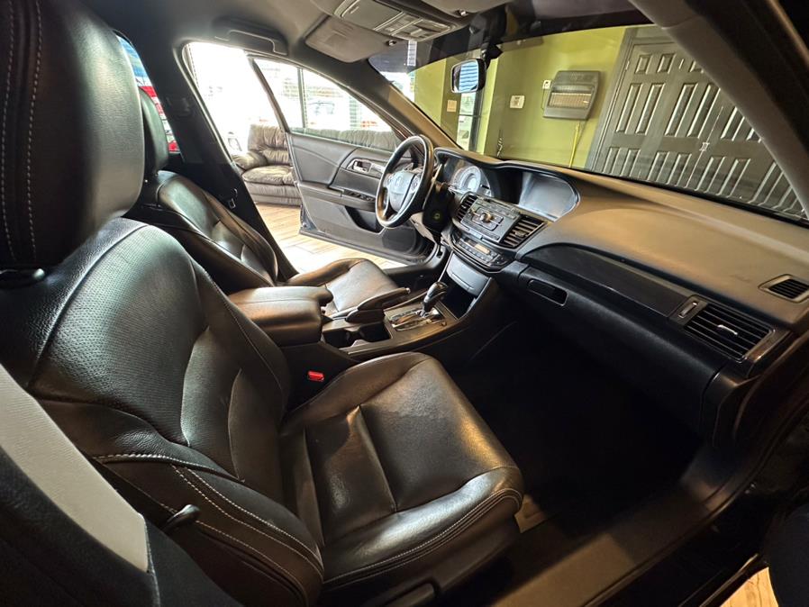 2015 Honda Accord Sedan 4dr I4 CVT Sport, available for sale in West Hartford, Connecticut | AutoMax. West Hartford, Connecticut 2015 Honda Accord Sedan 4dr I4 CVT Sport, available for sale in West Hartford, Connecticut | AutoMax. West Hartford, Connecticut