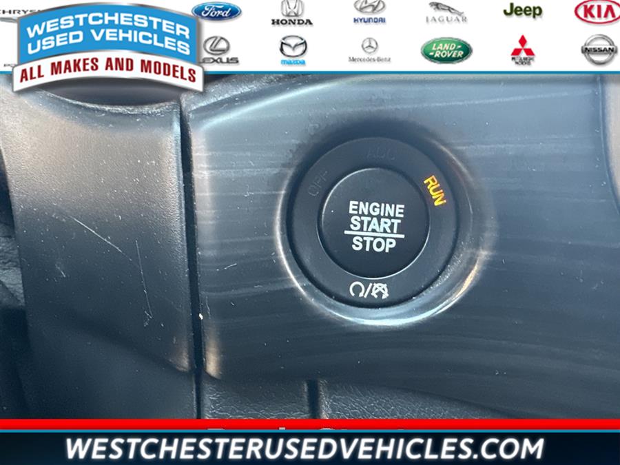 2019 Jeep Grand Cherokee Laredo E, available for sale in White Plains, New York | Westchester Used Vehicles. White Plains, New York 2019 Jeep Grand Cherokee Laredo E, available for sale in White Plains, New York | Westchester Used Vehicles. White Plains, New York