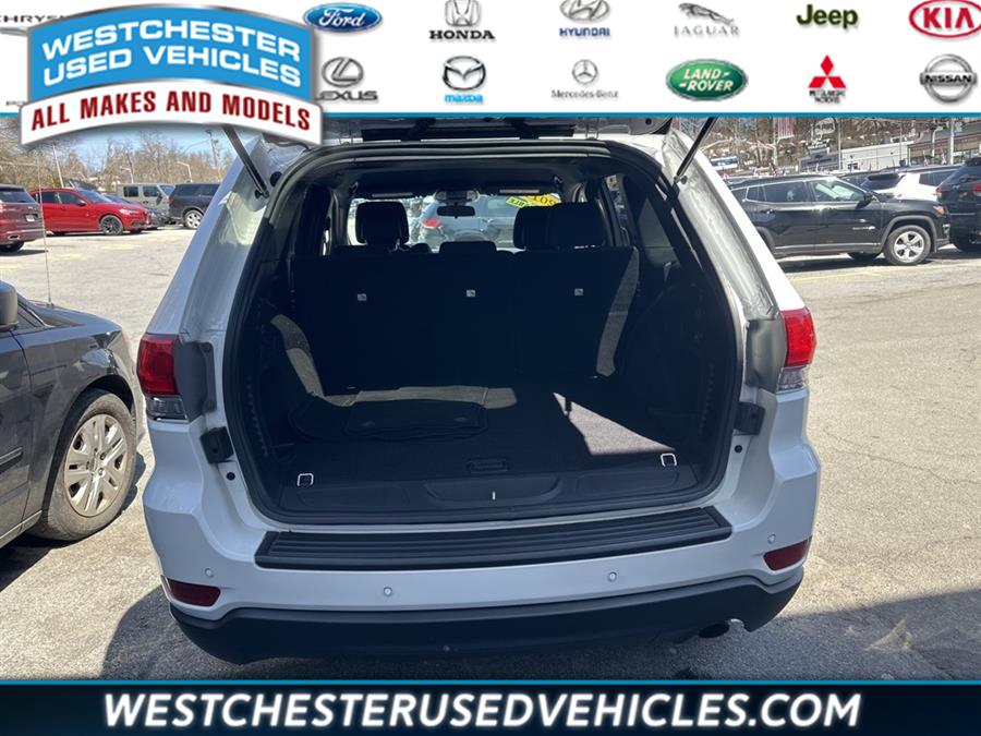 2019 Jeep Grand Cherokee Laredo E, available for sale in White Plains, New York | Westchester Used Vehicles. White Plains, New York 2019 Jeep Grand Cherokee Laredo E, available for sale in White Plains, New York | Westchester Used Vehicles. White Plains, New York