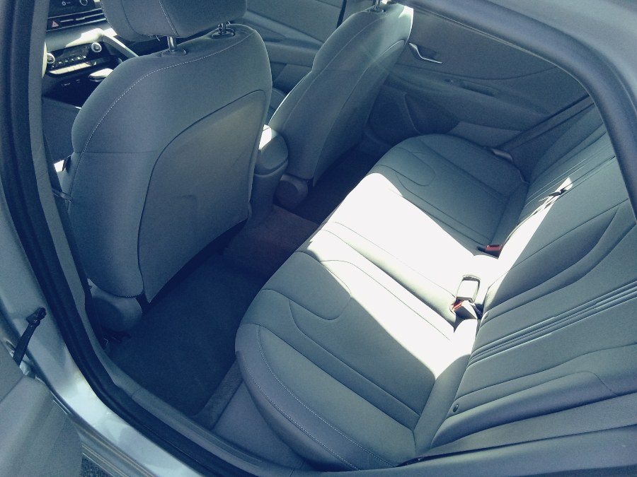 2021 Hyundai Elantra SEL IVT, available for sale in Irvington, New Jersey | NJ Used Cars Center. Irvington, New Jersey 2021 Hyundai Elantra SEL IVT, available for sale in Irvington, New Jersey | NJ Used Cars Center. Irvington, New Jersey