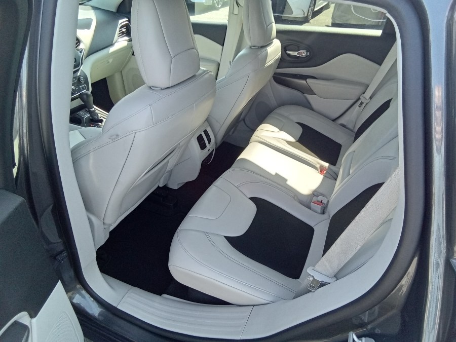 2020 Jeep Cherokee Latitude Plus FWD, available for sale in Irvington, New Jersey | NJ Used Cars Center. Irvington, New Jersey 2020 Jeep Cherokee Latitude Plus FWD, available for sale in Irvington, New Jersey | NJ Used Cars Center. Irvington, New Jersey