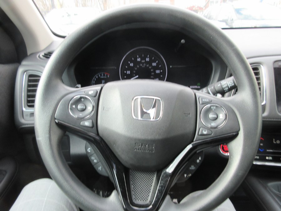 2022 Honda HR-V EX AWD CVT, available for sale in Linden, New Jersey | Route 27 Auto Mall. Linden, New Jersey 2022 Honda HR-V EX AWD CVT, available for sale in Linden, New Jersey | Route 27 Auto Mall. Linden, New Jersey