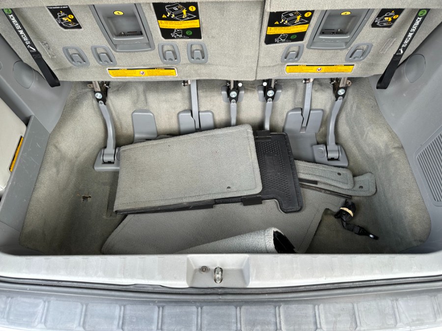 2012 Toyota Sienna 5dr 7-Pass Van V6 XLE FWD, available for sale in Paterson, New Jersey | DZ Automall. Paterson, New Jersey 2012 Toyota Sienna 5dr 7-Pass Van V6 XLE FWD, available for sale in Paterson, New Jersey | DZ Automall. Paterson, New Jersey