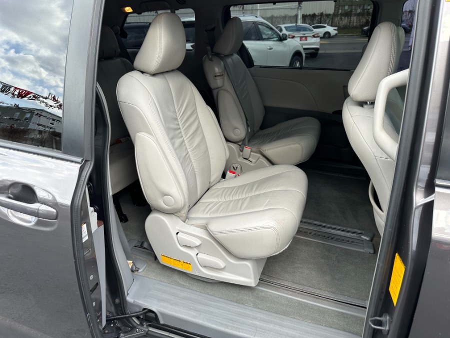 2012 Toyota Sienna 5dr 7-Pass Van V6 XLE FWD, available for sale in Paterson, New Jersey | DZ Automall. Paterson, New Jersey 2012 Toyota Sienna 5dr 7-Pass Van V6 XLE FWD, available for sale in Paterson, New Jersey | DZ Automall. Paterson, New Jersey