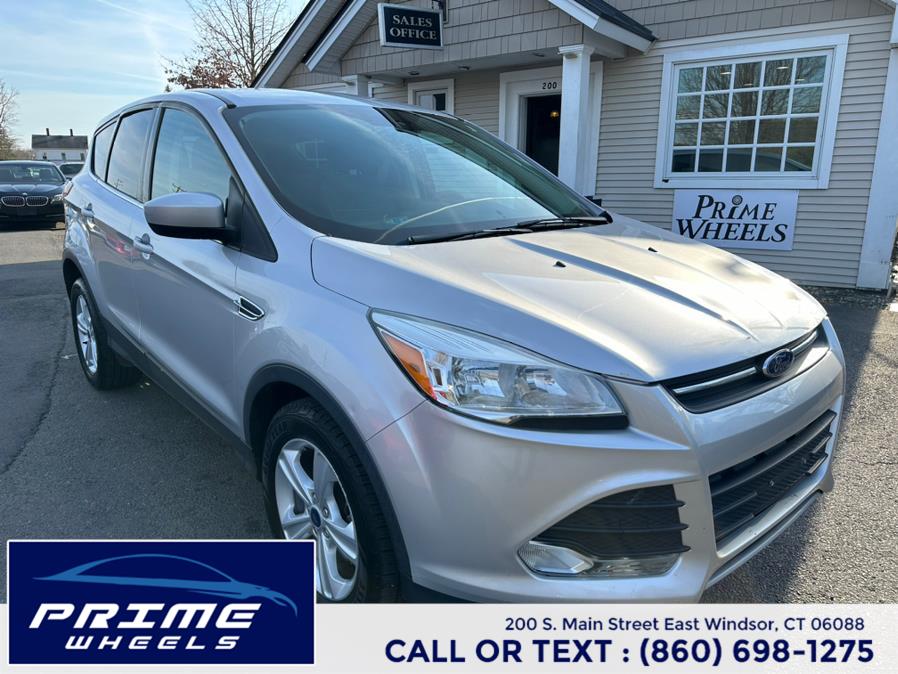 2015 Ford Escape 4WD 4dr SE, available for sale in East Windsor, Connecticut | Prime Wheels. East Windsor, Connecticut