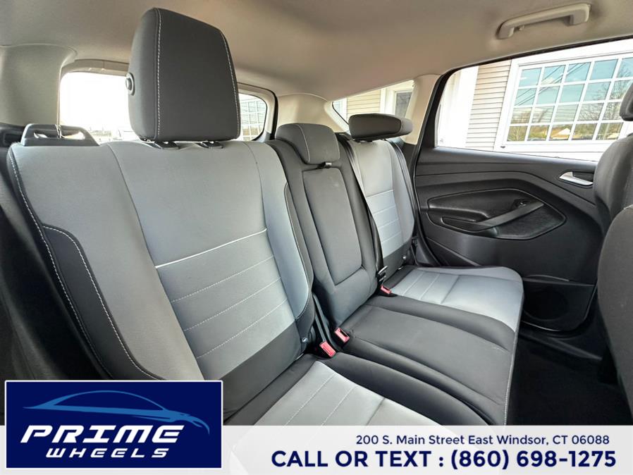 2015 Ford Escape 4WD 4dr SE, available for sale in East Windsor, Connecticut | Prime Wheels. East Windsor, Connecticut 2015 Ford Escape 4WD 4dr SE, available for sale in East Windsor, Connecticut | Prime Wheels. East Windsor, Connecticut