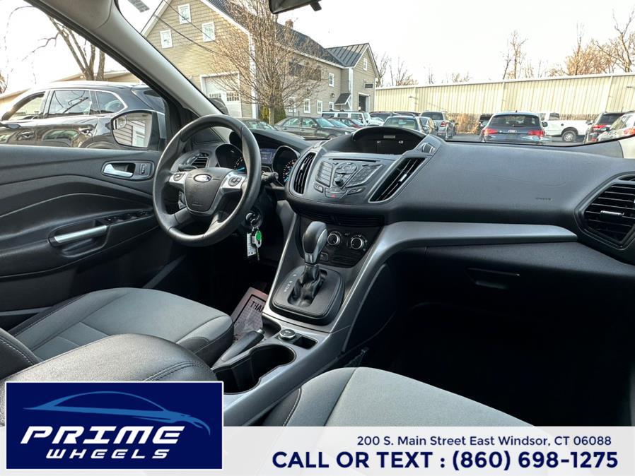 2015 Ford Escape 4WD 4dr SE, available for sale in East Windsor, Connecticut | Prime Wheels. East Windsor, Connecticut 2015 Ford Escape 4WD 4dr SE, available for sale in East Windsor, Connecticut | Prime Wheels. East Windsor, Connecticut