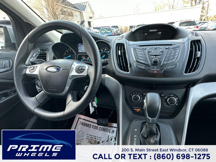2015 Ford Escape 4WD 4dr SE, available for sale in East Windsor, Connecticut | Prime Wheels. East Windsor, Connecticut 2015 Ford Escape 4WD 4dr SE, available for sale in East Windsor, Connecticut | Prime Wheels. East Windsor, Connecticut