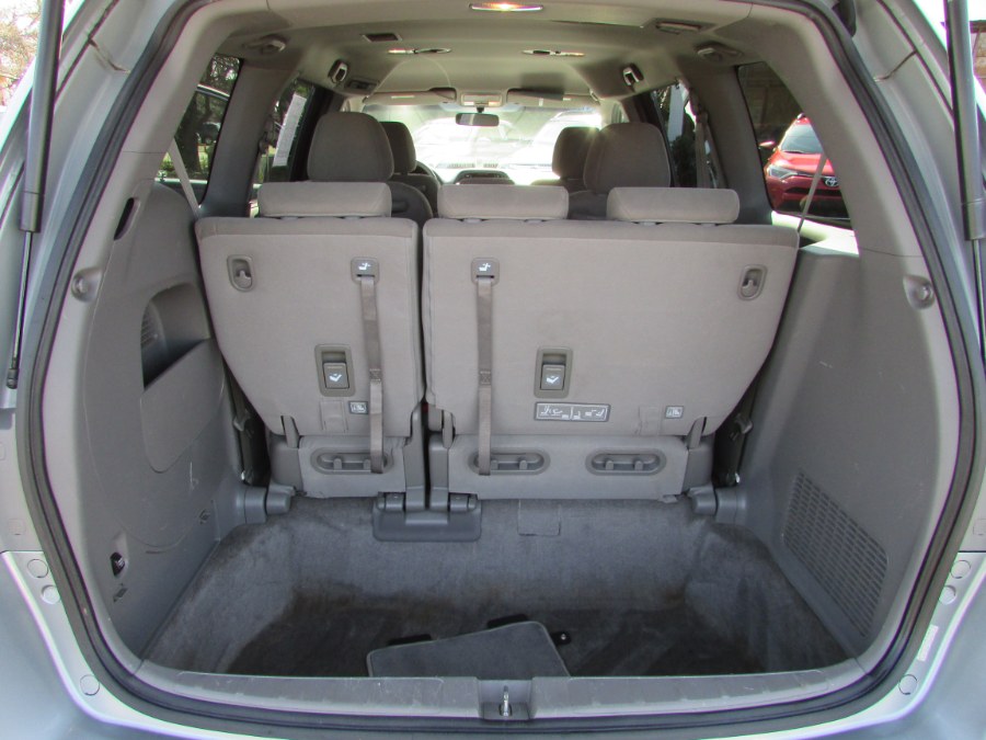 2010 Honda Odyssey 5dr EX, available for sale in East Windsor, Connecticut | United Auto Sales of E Windsor, Inc. East Windsor, Connecticut 2010 Honda Odyssey 5dr EX, available for sale in East Windsor, Connecticut | United Auto Sales of E Windsor, Inc. East Windsor, Connecticut