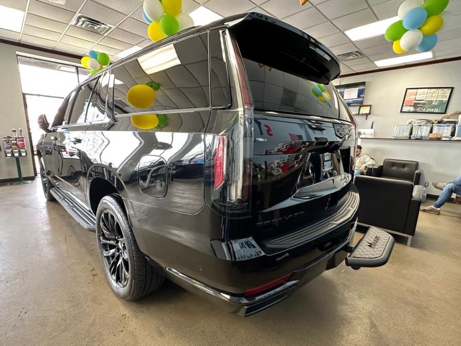 2022 Cadillac Escalade ESV 4WD 4dr Sport Platinum, available for sale in Inwood, New York | 5 Towns Drive. Inwood, New York 2022 Cadillac Escalade ESV 4WD 4dr Sport Platinum, available for sale in Inwood, New York | 5 Towns Drive. Inwood, New York