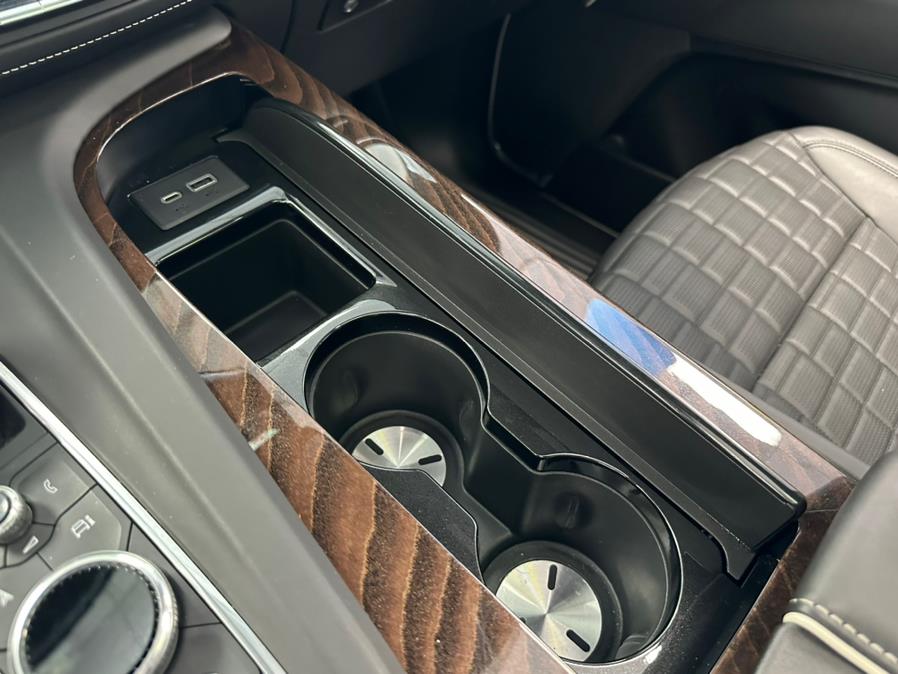 2022 Cadillac Escalade ESV 4WD 4dr Sport Platinum, available for sale in Inwood, New York | 5 Towns Drive. Inwood, New York 2022 Cadillac Escalade ESV 4WD 4dr Sport Platinum, available for sale in Inwood, New York | 5 Towns Drive. Inwood, New York