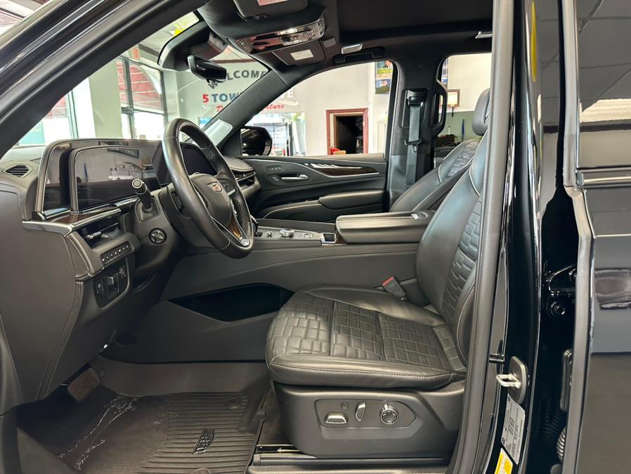 2022 Cadillac Escalade ESV 4WD 4dr Sport Platinum, available for sale in Inwood, New York | 5 Towns Drive. Inwood, New York 2022 Cadillac Escalade ESV 4WD 4dr Sport Platinum, available for sale in Inwood, New York | 5 Towns Drive. Inwood, New York