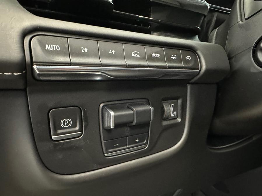 2022 Cadillac Escalade ESV 4WD 4dr Sport Platinum, available for sale in Inwood, New York | 5 Towns Drive. Inwood, New York 2022 Cadillac Escalade ESV 4WD 4dr Sport Platinum, available for sale in Inwood, New York | 5 Towns Drive. Inwood, New York