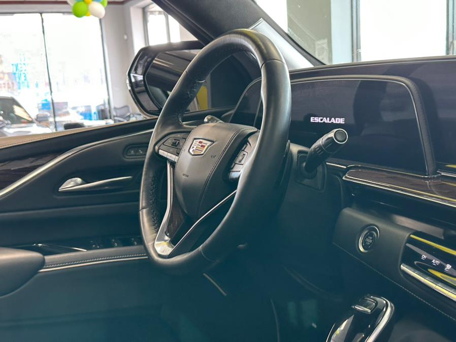 2022 Cadillac Escalade ESV 4WD 4dr Sport Platinum, available for sale in Inwood, New York | 5 Towns Drive. Inwood, New York 2022 Cadillac Escalade ESV 4WD 4dr Sport Platinum, available for sale in Inwood, New York | 5 Towns Drive. Inwood, New York