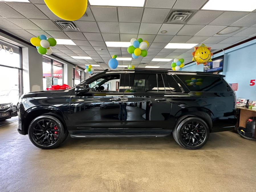 2022 Cadillac Escalade ESV 4WD 4dr Sport Platinum, available for sale in Inwood, New York | 5 Towns Drive. Inwood, New York 2022 Cadillac Escalade ESV 4WD 4dr Sport Platinum, available for sale in Inwood, New York | 5 Towns Drive. Inwood, New York