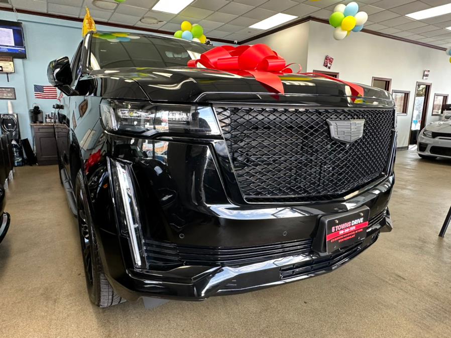 2022 Cadillac Escalade ESV 4WD 4dr Sport Platinum, available for sale in Inwood, New York | 5 Towns Drive. Inwood, New York 2022 Cadillac Escalade ESV 4WD 4dr Sport Platinum, available for sale in Inwood, New York | 5 Towns Drive. Inwood, New York