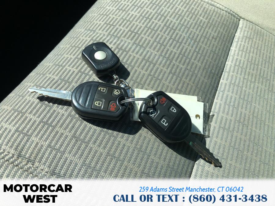 2011 Ford Explorer 4WD 4dr XLT, available for sale in Manchester, Connecticut | Motorcar West. Manchester, Connecticut 2011 Ford Explorer 4WD 4dr XLT, available for sale in Manchester, Connecticut | Motorcar West. Manchester, Connecticut