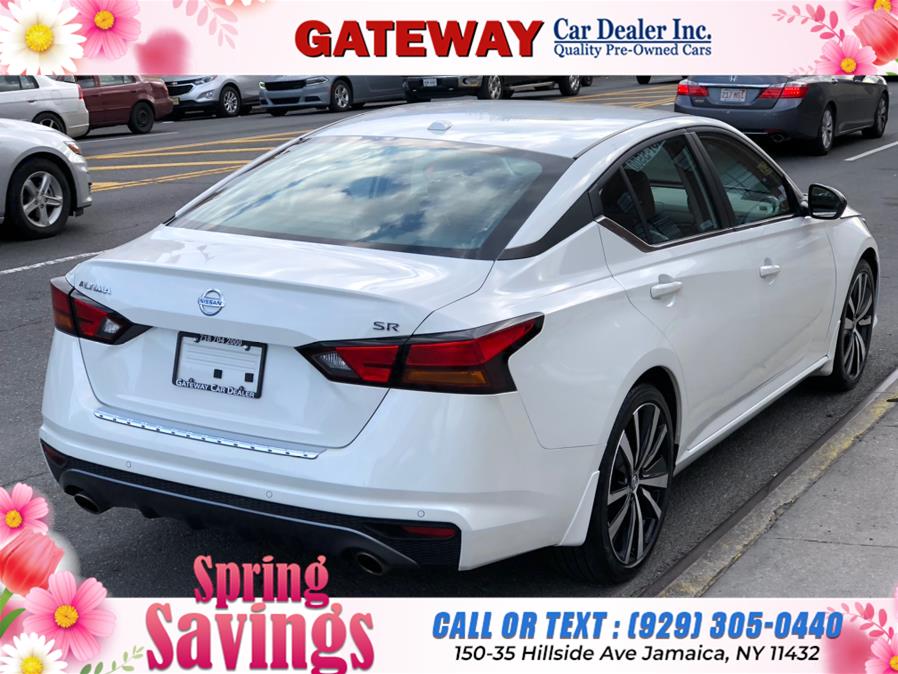 2022 Nissan Altima 2.5 SR Sedan, available for sale in Jamaica, New York | Gateway Car Dealer Inc. Jamaica, New York 2022 Nissan Altima 2.5 SR Sedan, available for sale in Jamaica, New York | Gateway Car Dealer Inc. Jamaica, New York