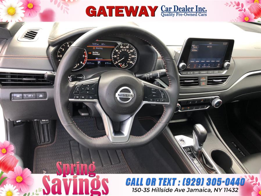 2022 Nissan Altima 2.5 SR Sedan, available for sale in Jamaica, New York | Gateway Car Dealer Inc. Jamaica, New York 2022 Nissan Altima 2.5 SR Sedan, available for sale in Jamaica, New York | Gateway Car Dealer Inc. Jamaica, New York