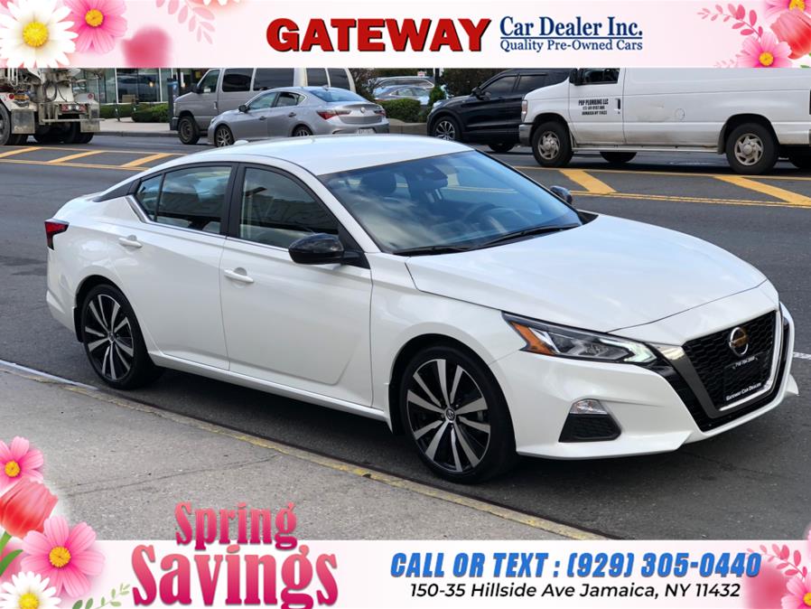 2022 Nissan Altima 2.5 SR Sedan, available for sale in Jamaica, New York | Gateway Car Dealer Inc. Jamaica, New York 2022 Nissan Altima 2.5 SR Sedan, available for sale in Jamaica, New York | Gateway Car Dealer Inc. Jamaica, New York