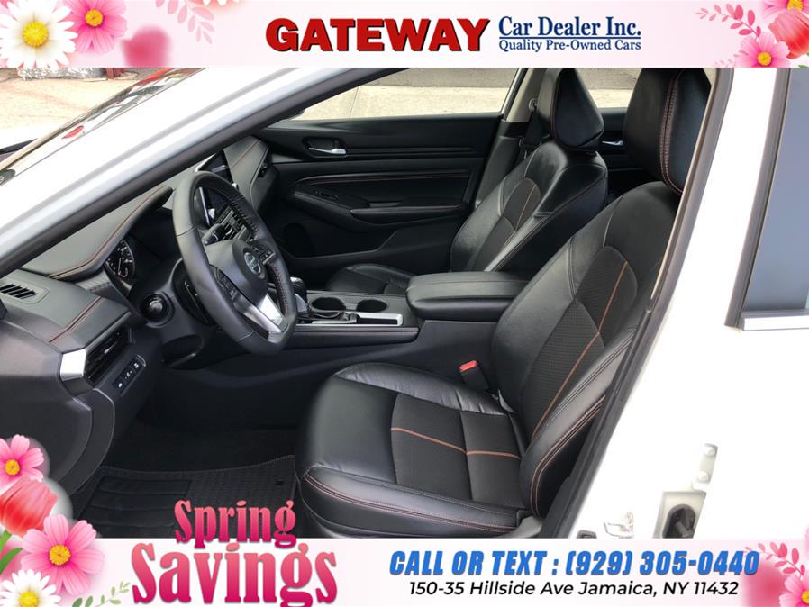 2022 Nissan Altima 2.5 SR Sedan, available for sale in Jamaica, New York | Gateway Car Dealer Inc. Jamaica, New York 2022 Nissan Altima 2.5 SR Sedan, available for sale in Jamaica, New York | Gateway Car Dealer Inc. Jamaica, New York