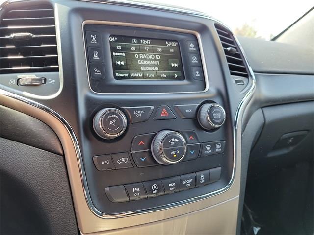 2016 Jeep Grand Cherokee Laredo, available for sale in Stratford, Connecticut | Wiz Leasing Inc. Stratford, Connecticut 2016 Jeep Grand Cherokee Laredo, available for sale in Stratford, Connecticut | Wiz Leasing Inc. Stratford, Connecticut