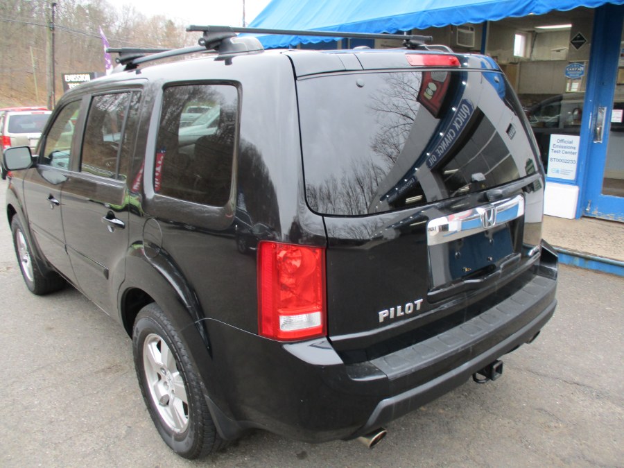 2011 Honda Pilot 4WD 4dr EX-L w/Navi, available for sale in Meriden, Connecticut | Cos Central Auto. Meriden, Connecticut 2011 Honda Pilot 4WD 4dr EX-L w/Navi, available for sale in Meriden, Connecticut | Cos Central Auto. Meriden, Connecticut