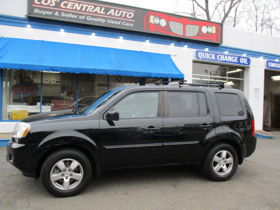 2011 Honda Pilot 4WD 4dr EX-L w/Navi, available for sale in Meriden, Connecticut | Cos Central Auto. Meriden, Connecticut 2011 Honda Pilot 4WD 4dr EX-L w/Navi, available for sale in Meriden, Connecticut | Cos Central Auto. Meriden, Connecticut