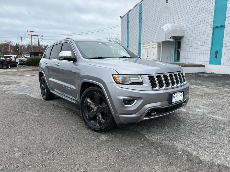 2015 Jeep Grand Cherokee 4WD 4dr Overland, available for sale in Milford, Connecticut | Dealertown Auto Wholesalers. Milford, Connecticut