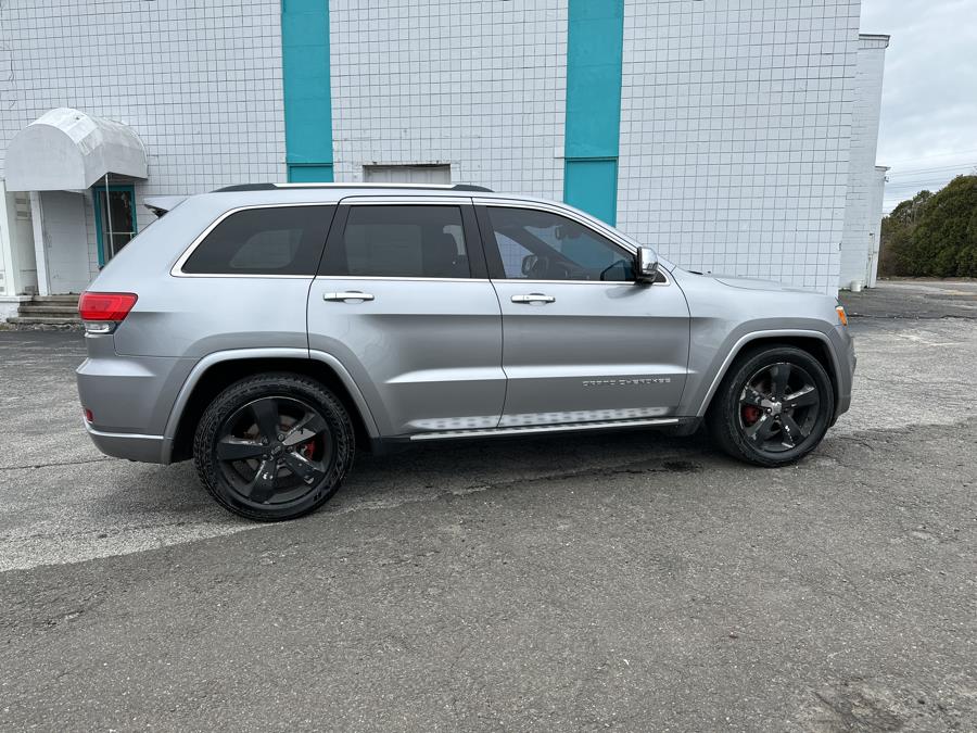 2015 Jeep Grand Cherokee 4WD 4dr Overland, available for sale in Milford, Connecticut | Dealertown Auto Wholesalers. Milford, Connecticut 2015 Jeep Grand Cherokee 4WD 4dr Overland, available for sale in Milford, Connecticut | Dealertown Auto Wholesalers. Milford, Connecticut