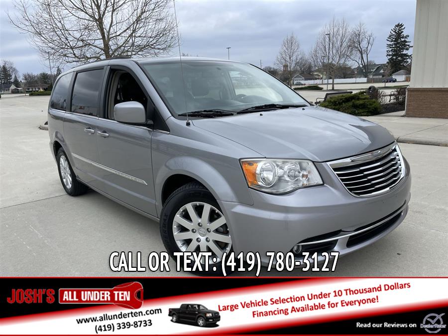 2014 Chrysler Town & Country 4dr Wgn Touring, available for sale in Elida, Ohio | Josh's All Under Ten LLC. Elida, Ohio