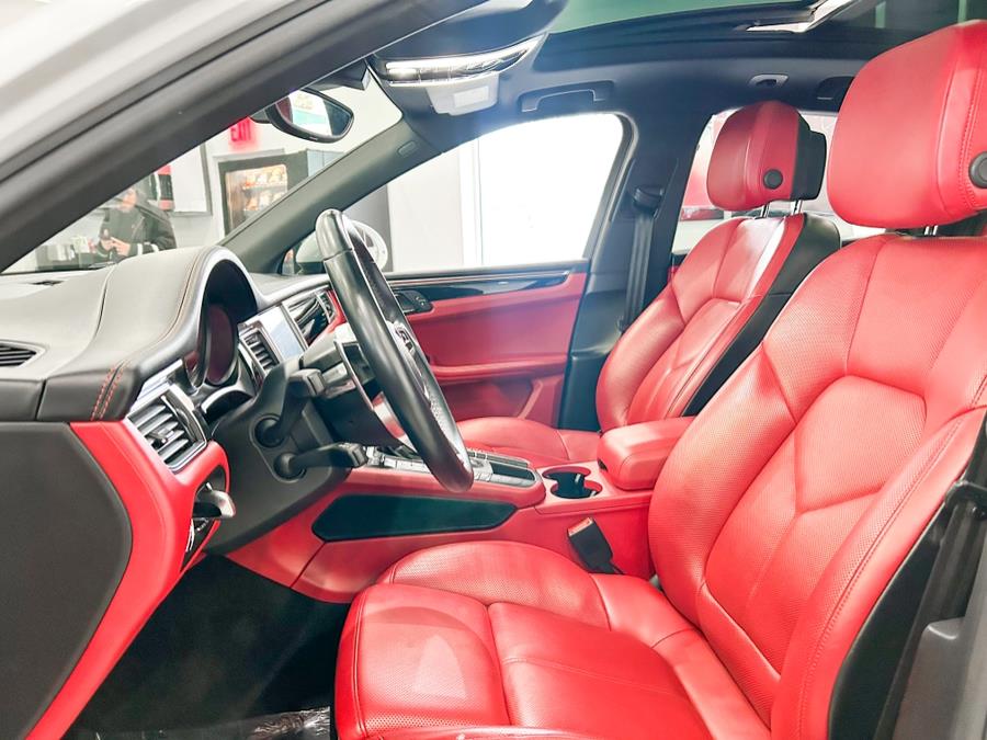 2018 Porsche Macan S AWD, available for sale in Franklin Square, New York | Luxury Motor Club. Franklin Square, New York 2018 Porsche Macan S AWD, available for sale in Franklin Square, New York | Luxury Motor Club. Franklin Square, New York