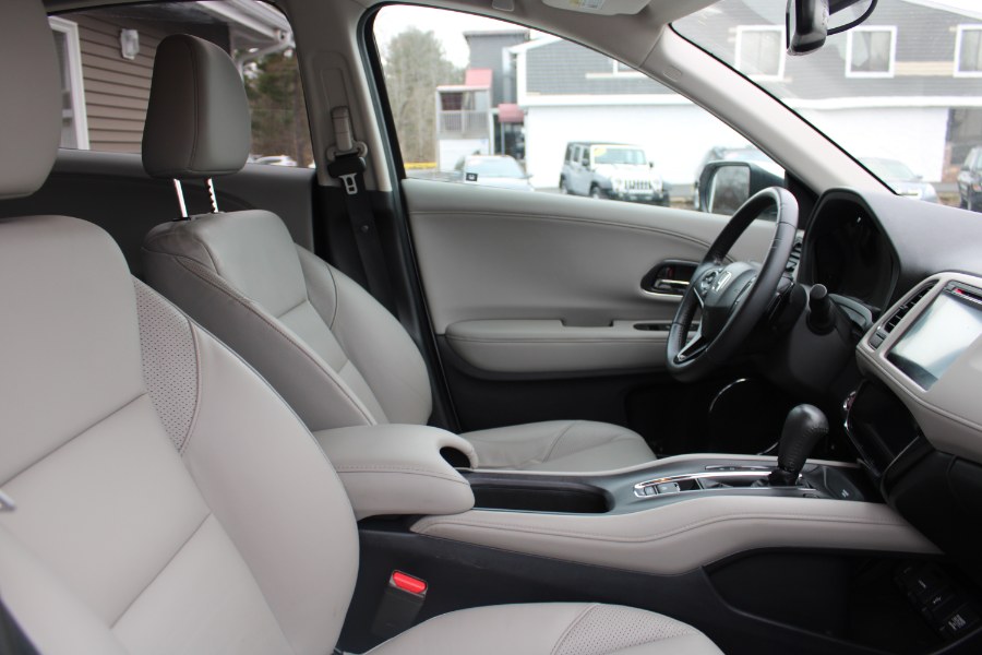 2016 Honda HR-V AWD 4dr CVT EX-L w/Navi, available for sale in Plantsville, Connecticut | Auto House of Luxury. Plantsville, Connecticut 2016 Honda HR-V AWD 4dr CVT EX-L w/Navi, available for sale in Plantsville, Connecticut | Auto House of Luxury. Plantsville, Connecticut