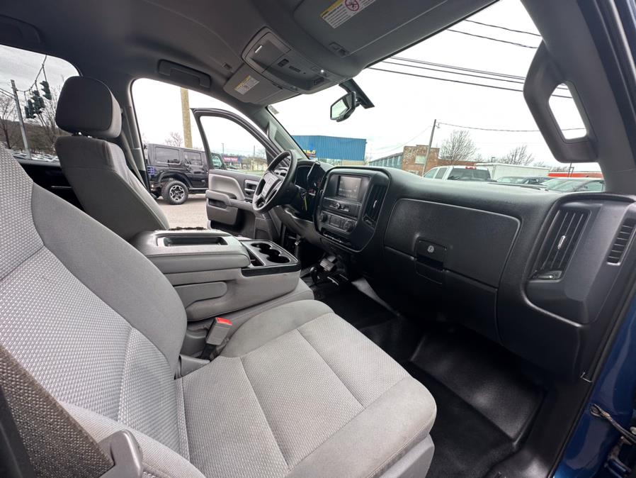 2016 GMC Sierra 2500HD 4WD Double Cab 144.2", available for sale in West Hartford, Connecticut | AutoMax. West Hartford, Connecticut 2016 GMC Sierra 2500HD 4WD Double Cab 144.2", available for sale in West Hartford, Connecticut | AutoMax. West Hartford, Connecticut