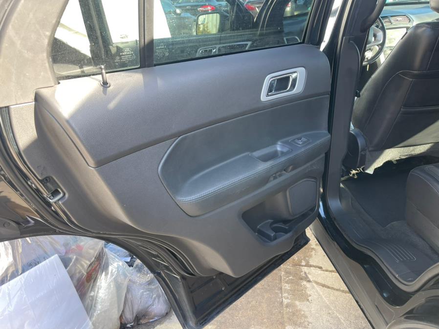2014 Ford Explorer 4WD 4dr XLT, available for sale in Brooklyn, New York | Brooklyn Auto Mall LLC. Brooklyn, New York 2014 Ford Explorer 4WD 4dr XLT, available for sale in Brooklyn, New York | Brooklyn Auto Mall LLC. Brooklyn, New York