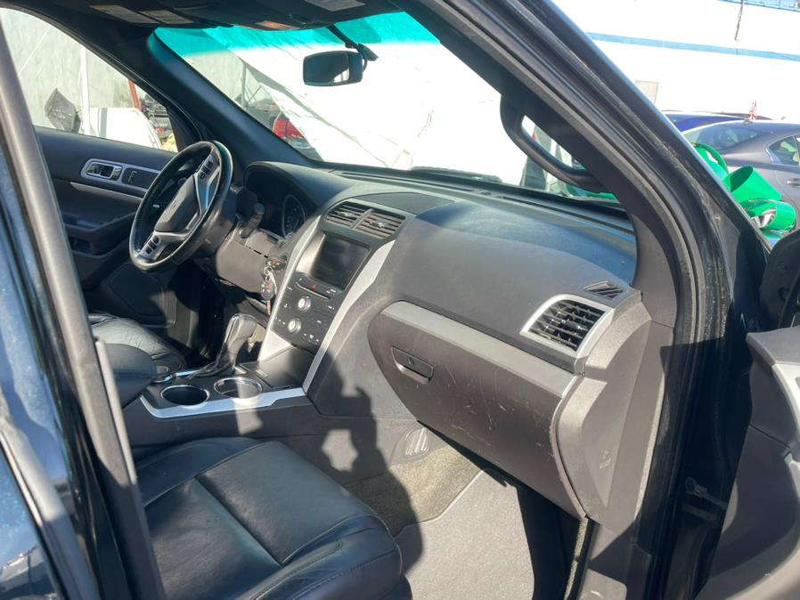 2014 Ford Explorer 4WD 4dr XLT, available for sale in Brooklyn, New York | Brooklyn Auto Mall LLC. Brooklyn, New York