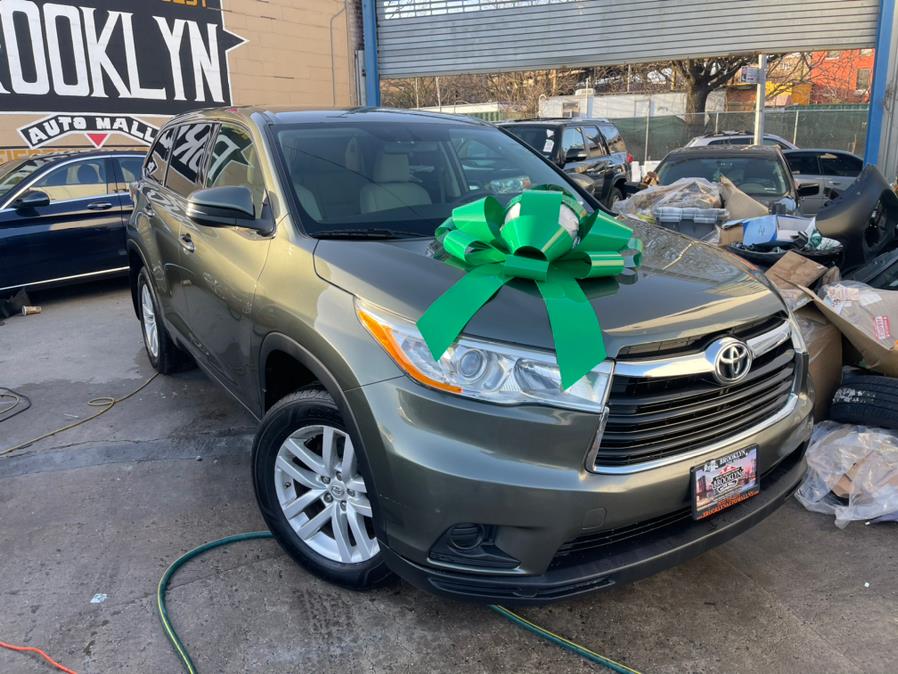 2014 Toyota Highlander AWD 4dr V6 LE Plus (Natl), available for sale in Brooklyn, New York | Brooklyn Auto Mall LLC. Brooklyn, New York 2014 Toyota Highlander AWD 4dr V6 LE Plus (Natl), available for sale in Brooklyn, New York | Brooklyn Auto Mall LLC. Brooklyn, New York