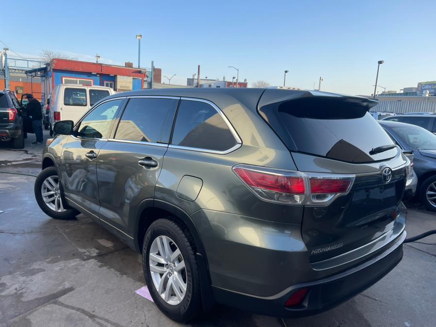 2014 Toyota Highlander AWD 4dr V6 LE Plus (Natl), available for sale in Brooklyn, New York | Brooklyn Auto Mall LLC. Brooklyn, New York 2014 Toyota Highlander AWD 4dr V6 LE Plus (Natl), available for sale in Brooklyn, New York | Brooklyn Auto Mall LLC. Brooklyn, New York