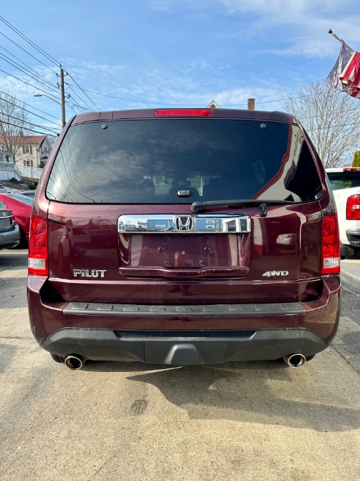 2014 Honda Pilot 4WD 4dr EX-L, available for sale in Melrose, Massachusetts | Melrose Auto Gallery. Melrose, Massachusetts 2014 Honda Pilot 4WD 4dr EX-L, available for sale in Melrose, Massachusetts | Melrose Auto Gallery. Melrose, Massachusetts