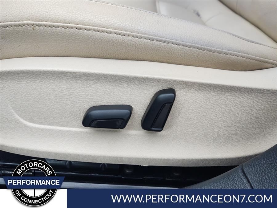 2017 Volkswagen Jetta 1.8T SEL Auto, available for sale in Wilton, Connecticut | Performance Motor Cars Of Connecticut LLC. Wilton, Connecticut 2017 Volkswagen Jetta 1.8T SEL Auto, available for sale in Wilton, Connecticut | Performance Motor Cars Of Connecticut LLC. Wilton, Connecticut